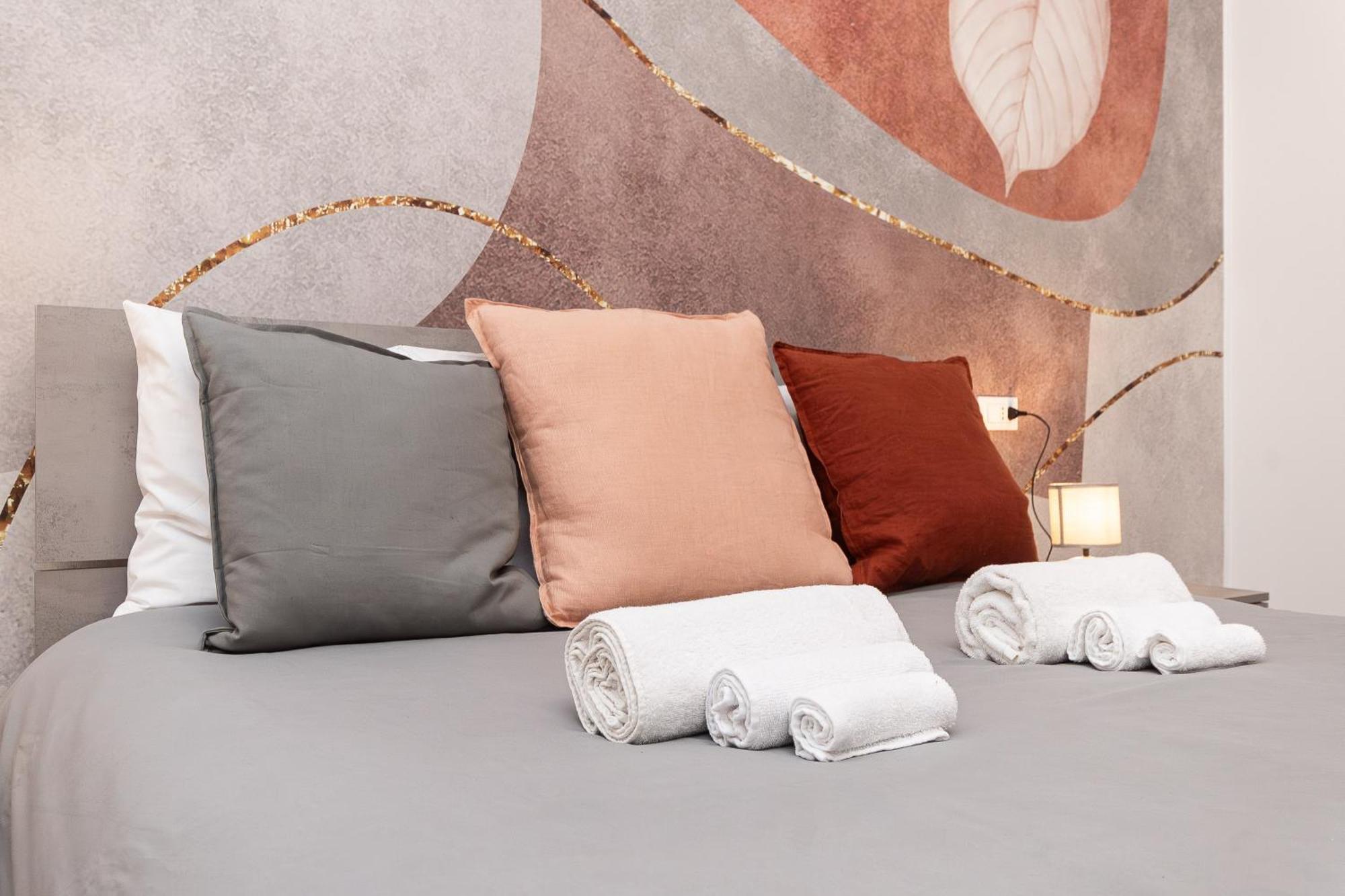 Free Parking - Luxury In Centro Genoa